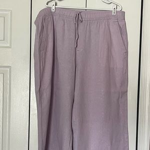 Old Navy linen blend pants. Size XL. Like new.